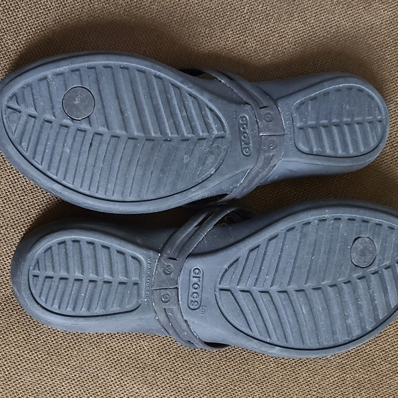 Crocs Isabella two strap flip flop - Picture 3 of 3